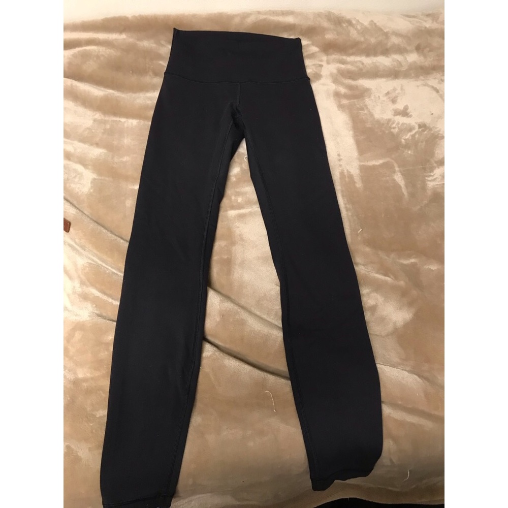 Black high waisted lululemon leggings